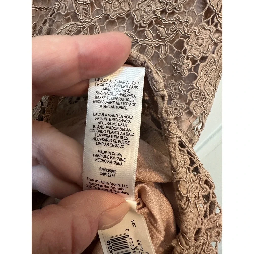 Dress The Population Hallie Lace Mini Dress Warm Taupe V-Neck Tiered M excellent